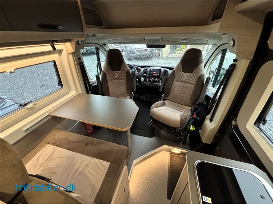 Bravia 636 140 Hk Aut. gear